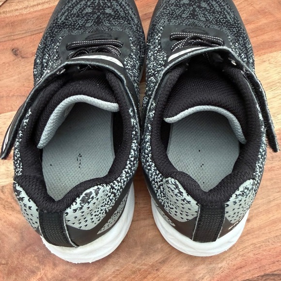 Skechers Microspec Max Kids Black Grey Size 1 US YouthSneakers 403920L - Picture 12 of 12